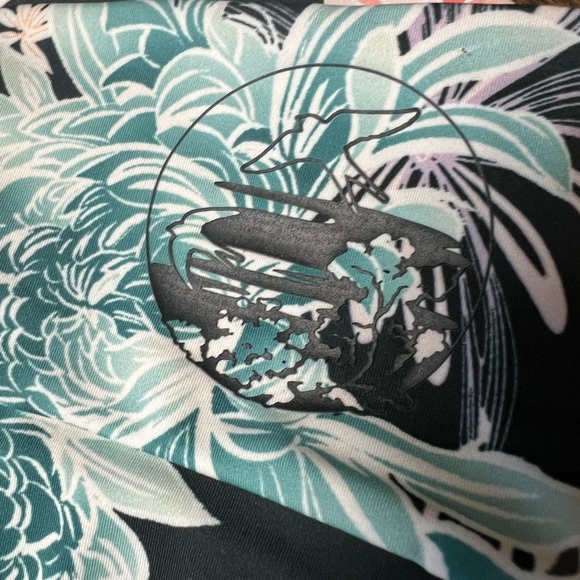 Peachaus L sports bra with beautiful print brand new - Picture 4 of 5